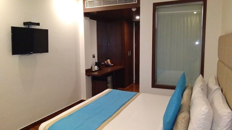Ascent Biz Hotel