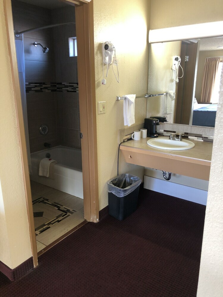 Hotel Days Inn By Wyndham Bend