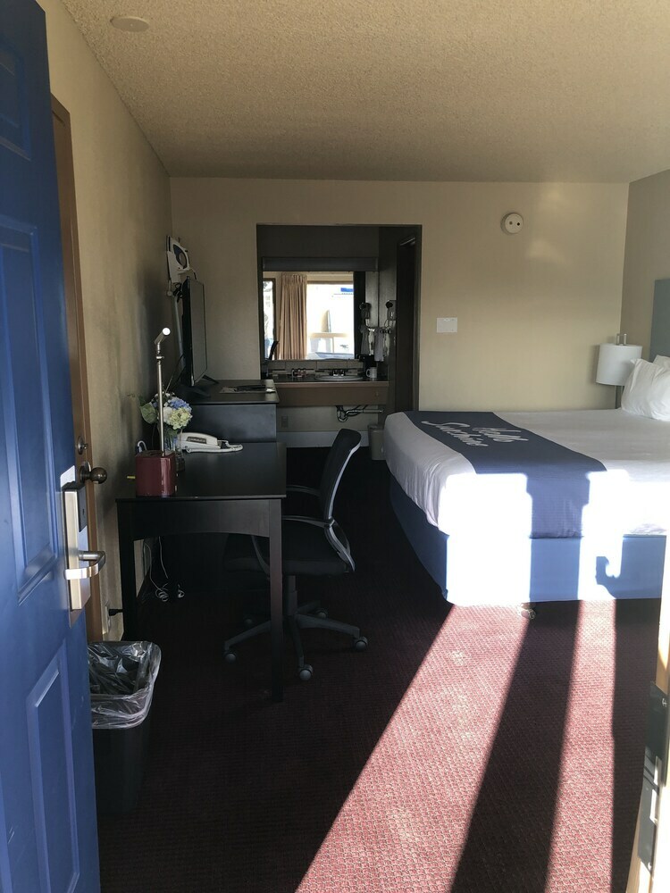 Hotel Days Inn By Wyndham Bend