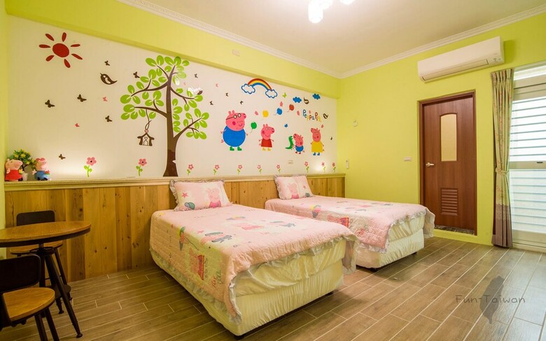 Bed & Breakfast Holby No.8 Elevator Homestay