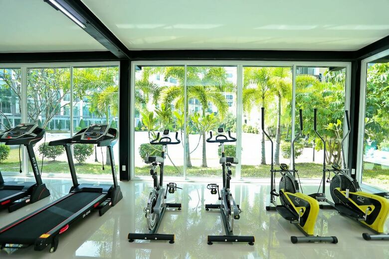 Hotel Le Breeze Resort