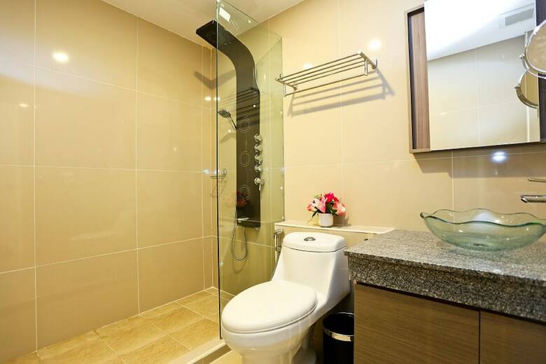 Hotel Le Breeze Resort