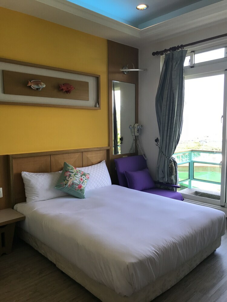 Hotel Hjs Guest House