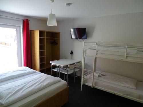Hostal Hotel-cafe Demling