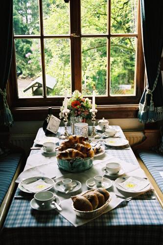 Hostal Rh�nh�uschen
