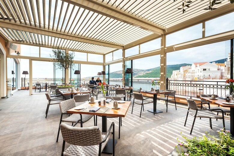 Hotel The Chedi Lustica Bay