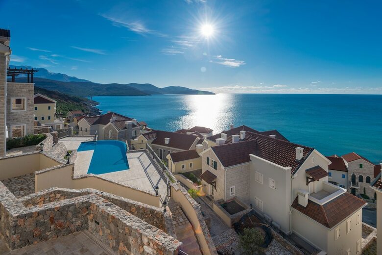 Hotel The Chedi Lustica Bay