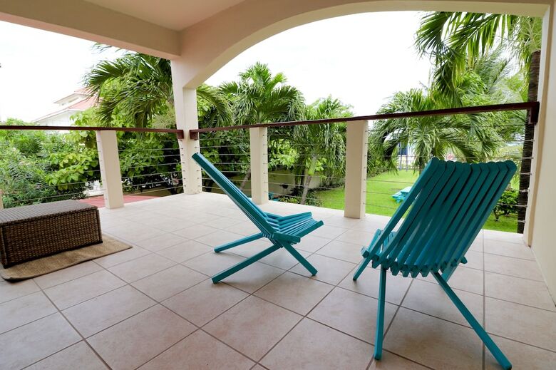 Parham Plaza Hotel