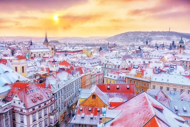 Apartamentos Prague City Apt On Wenceslassquare For 6