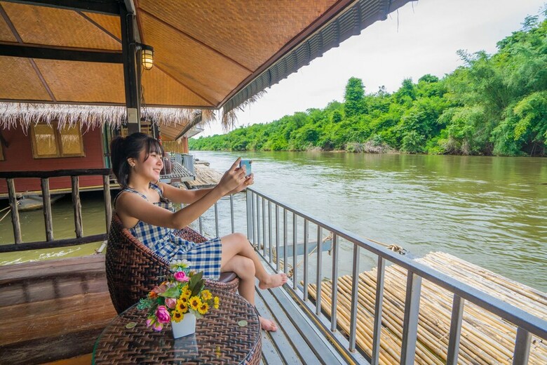 Hotel Binlha Raft Resort