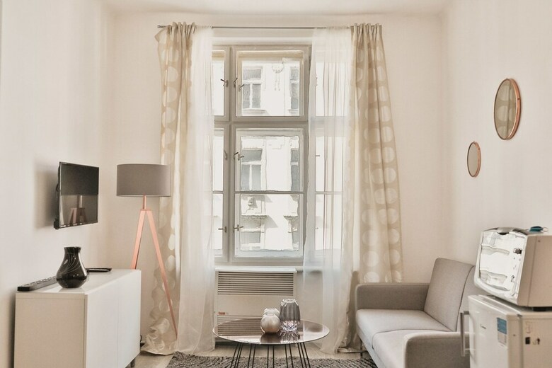 Apartamentos Comfortable Zizkov Apt For 6 Pax Easybnb