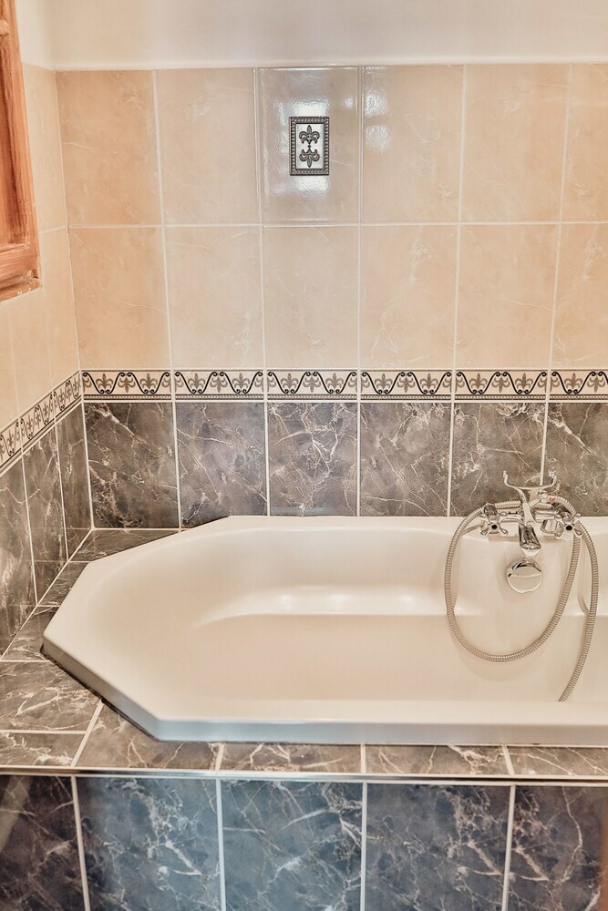 Apartamentos Comfortable Zizkov Apt For 6 Pax Easybnb