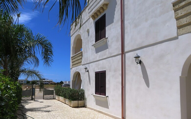 Residence Giglio Torre Pali