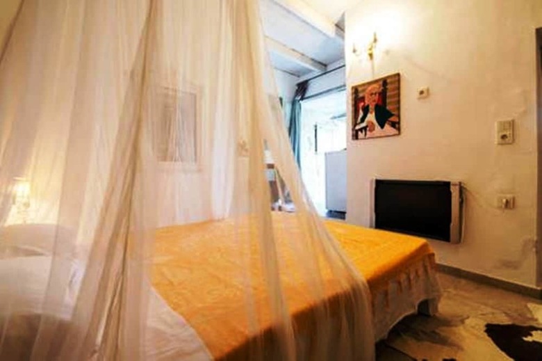 Pervola Petit Hotel