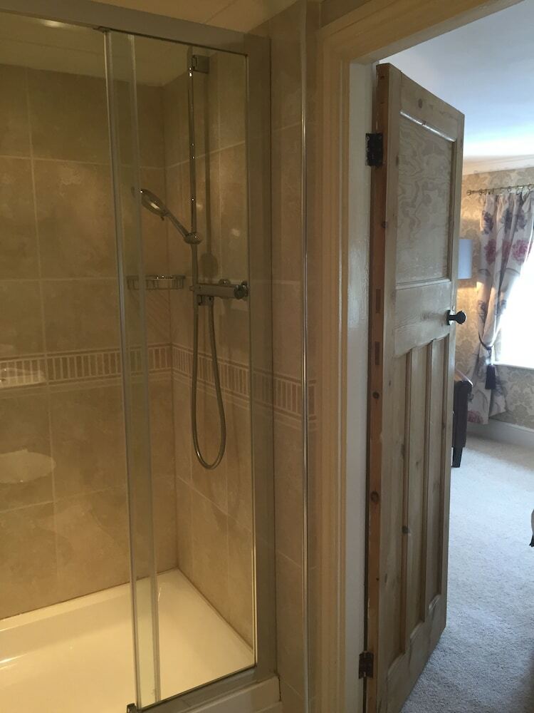 Bed & Breakfast Treveighan Farmhouse