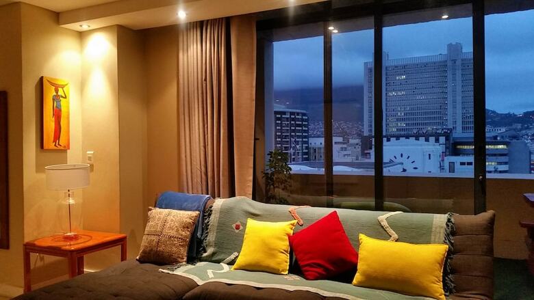 Aparthotel Cape Town Apartment With Balcony