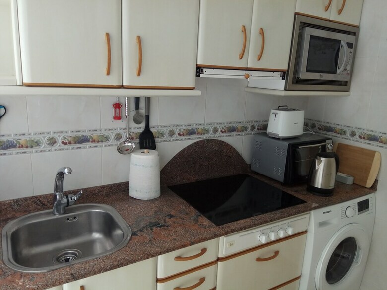 Apartment 1 Bedroom 90m Levante Beach