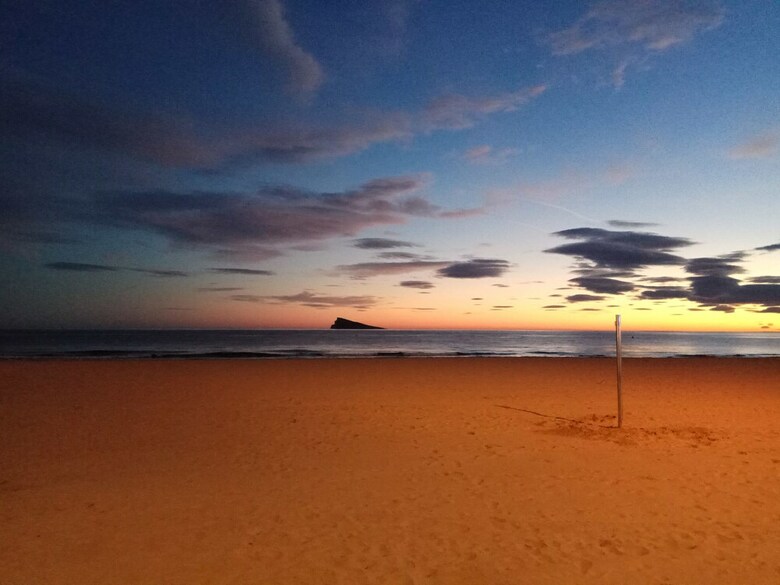 Apartment 1 Bedroom 90m Levante Beach