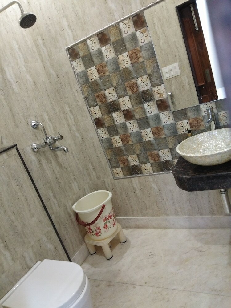 Hostal Hotel Shubh
