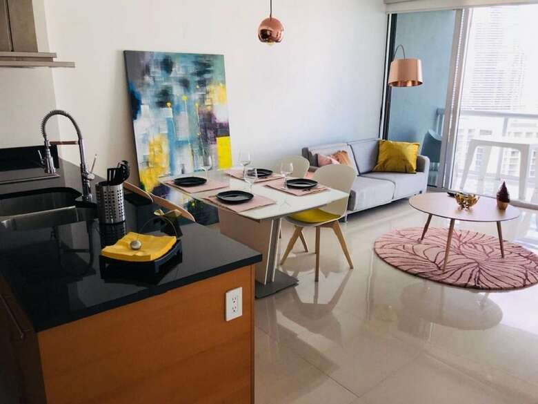 Icon Residences By Flashstay
