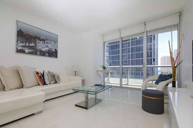 Icon Residences By Flashstay