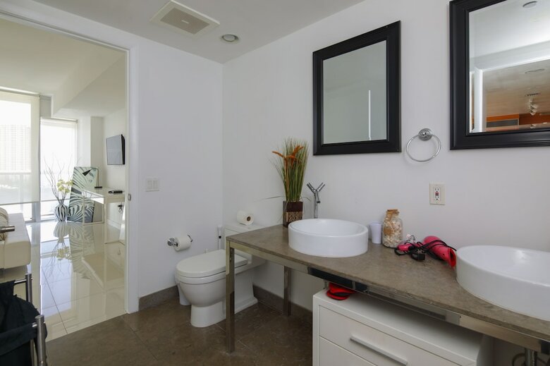 Icon Residences By Flashstay