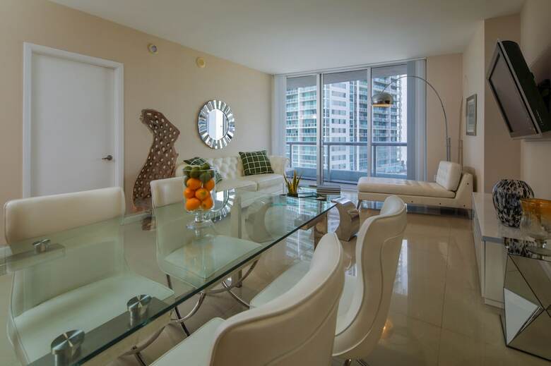 Icon Residences By Flashstay