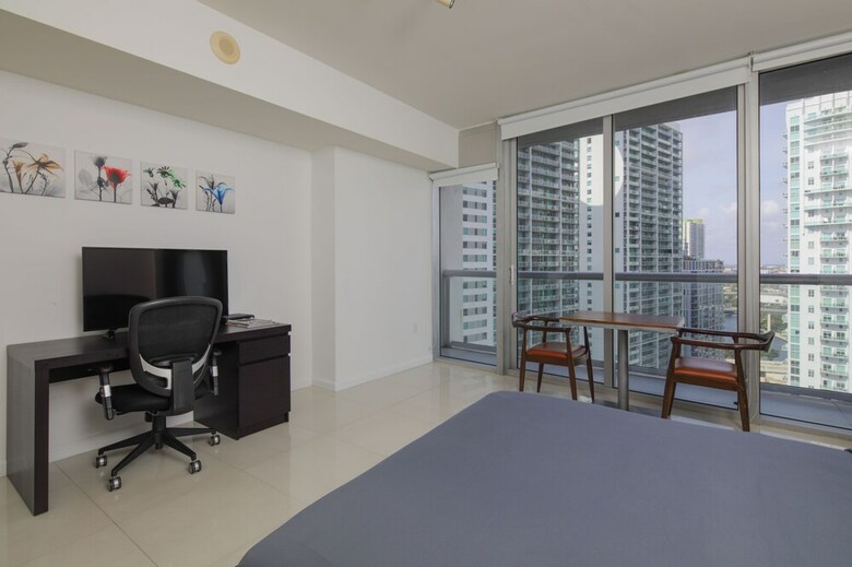 Icon Residences By Flashstay