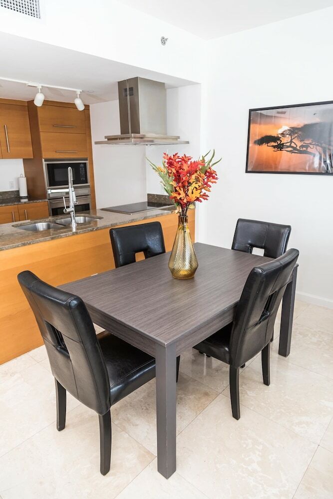 Icon Residences By Flashstay