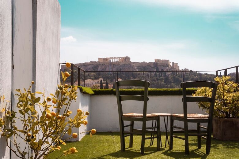 Hotel The Athens Version Luxury Suites