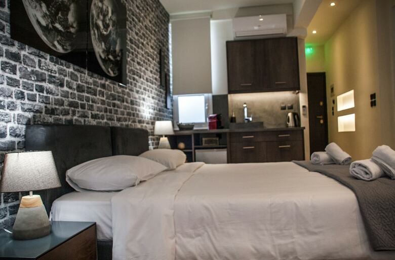 Hotel The Athens Version Luxury Suites