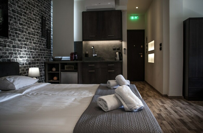 Hotel The Athens Version Luxury Suites