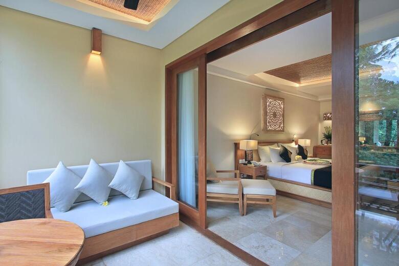 Hotel The Sankara Suites & Villas By Pramana