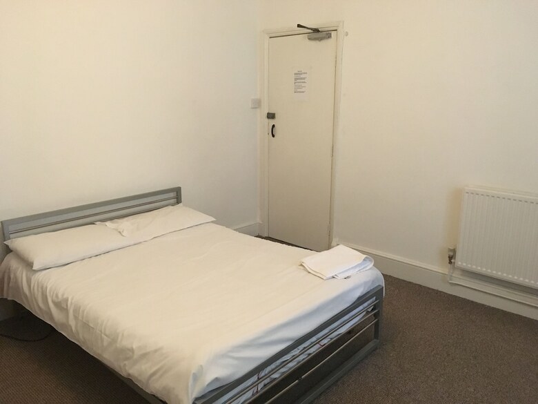 Hotel Canberra Guest House