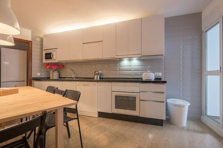 Hotel �ptima Suite Home Hostel
