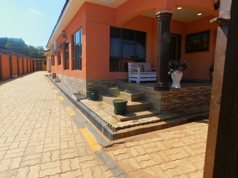 Hotel Livingspace Lodge