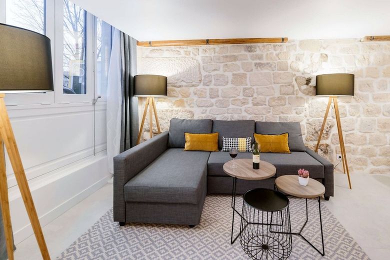 Apartamento Spacious And Charming Flat On �le de La Cit�