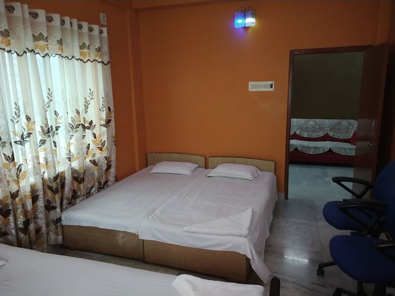 Hotel Royal Guest House