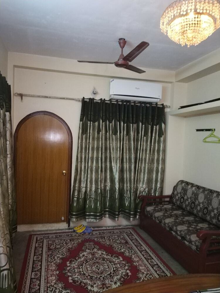 Hotel Royal Guest House
