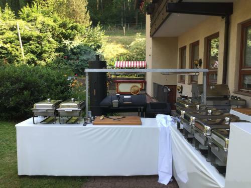 Hotel Restaurant Paradeism�hle