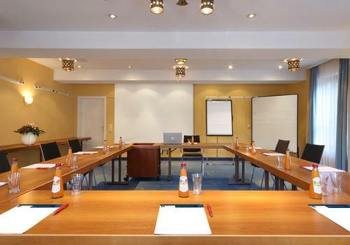Hotel Restaurant Paradeism�hle
