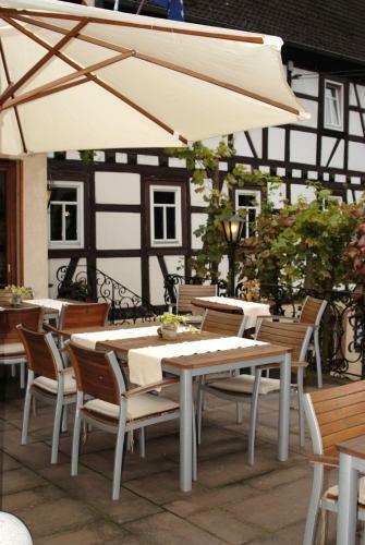 Hotel Restaurant Paradeism�hle