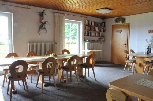 Hostal Pension Waldesruh