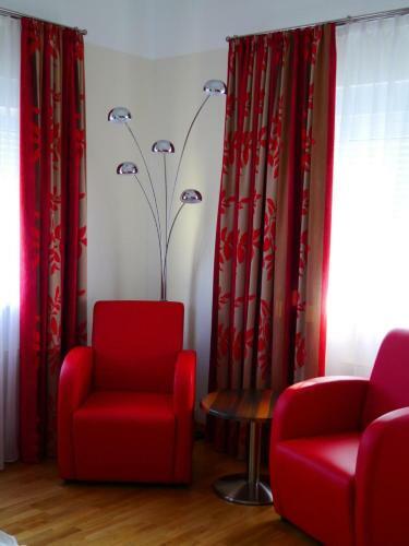 Hotel Boarding House Holledau Inn