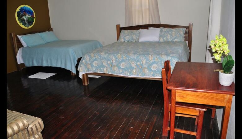 Hotel Sundowner Lodge