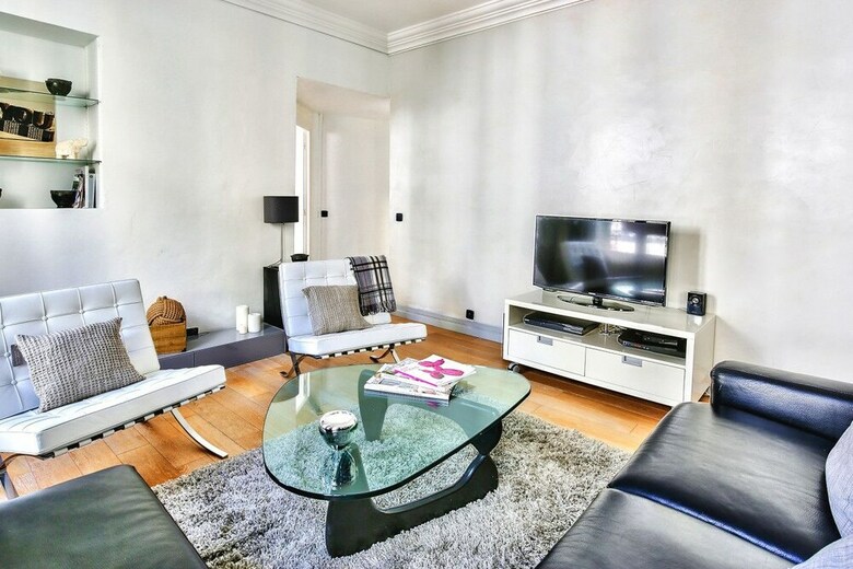 Apartamento Notre Dame - Typical Parisian Flat