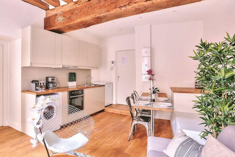 Apartamento Notre Dame - Typical Parisian Flat