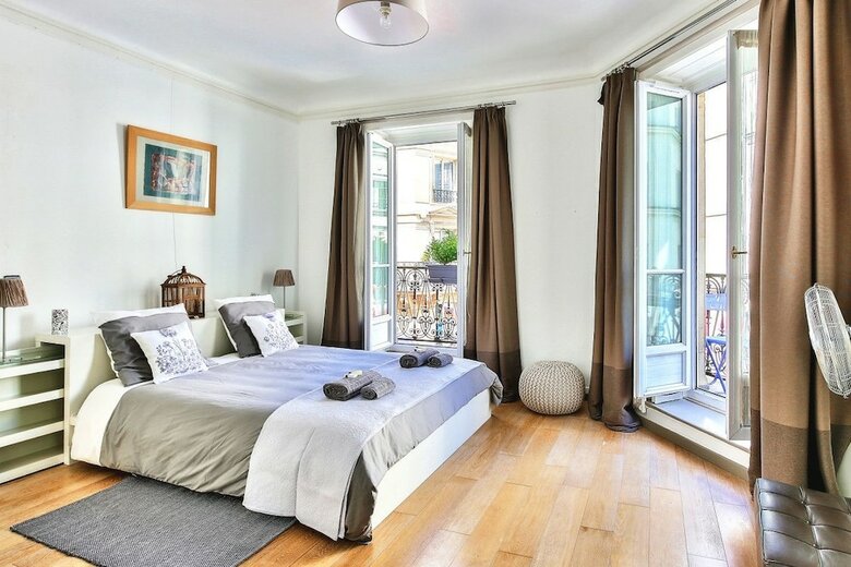 Apartamento Notre Dame - Typical Parisian Flat