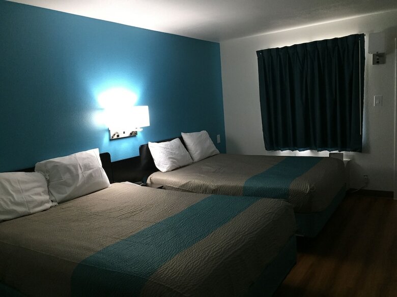Motel 6 Prairie Du Chien Wi