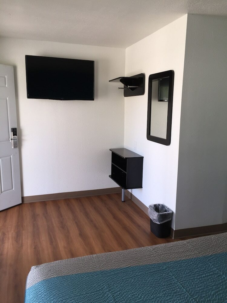 Motel 6 Prairie Du Chien Wi